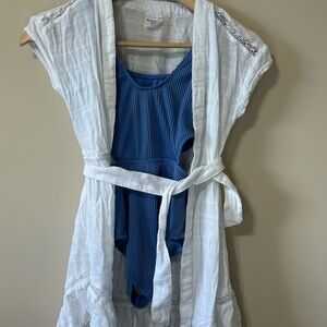 Abercrombie Kids Girls 9/10 bundle White Cover up & Blue tie One Piece Suite